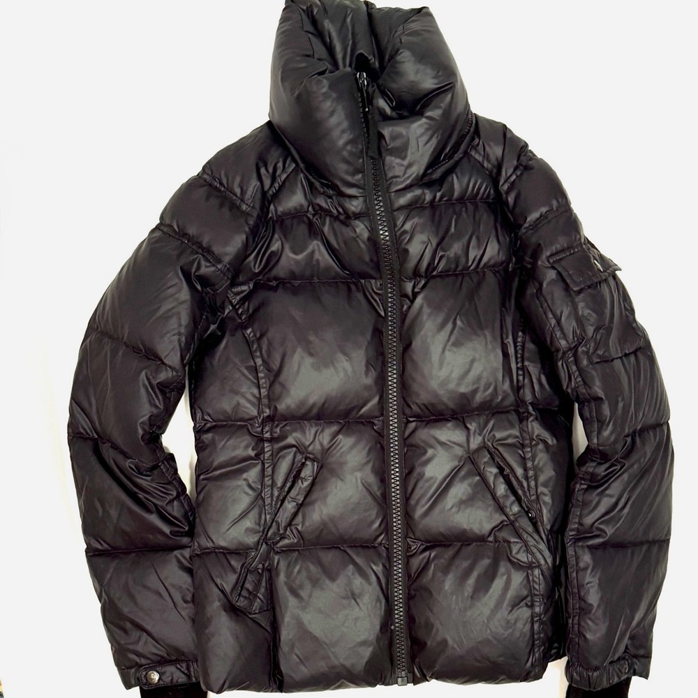 Women's S13 Black Puffer Jacket